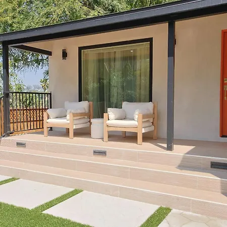 Stylish 4B3B Villa Near Sunset Blvd